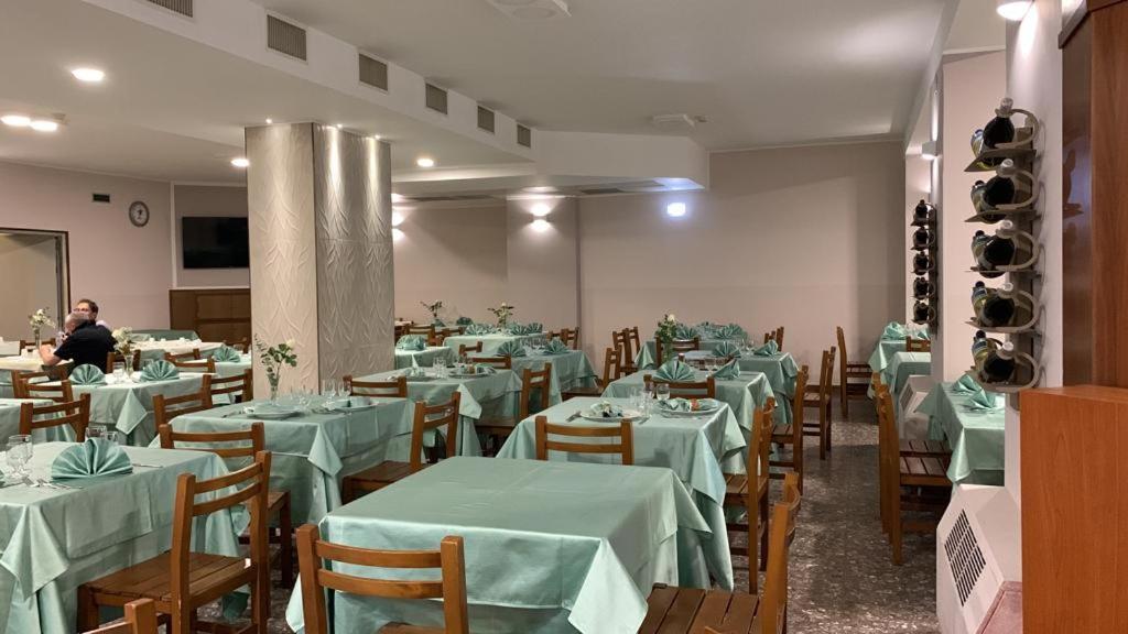 Hotel Ristorante San Giovanni 法勒纳 外观 照片