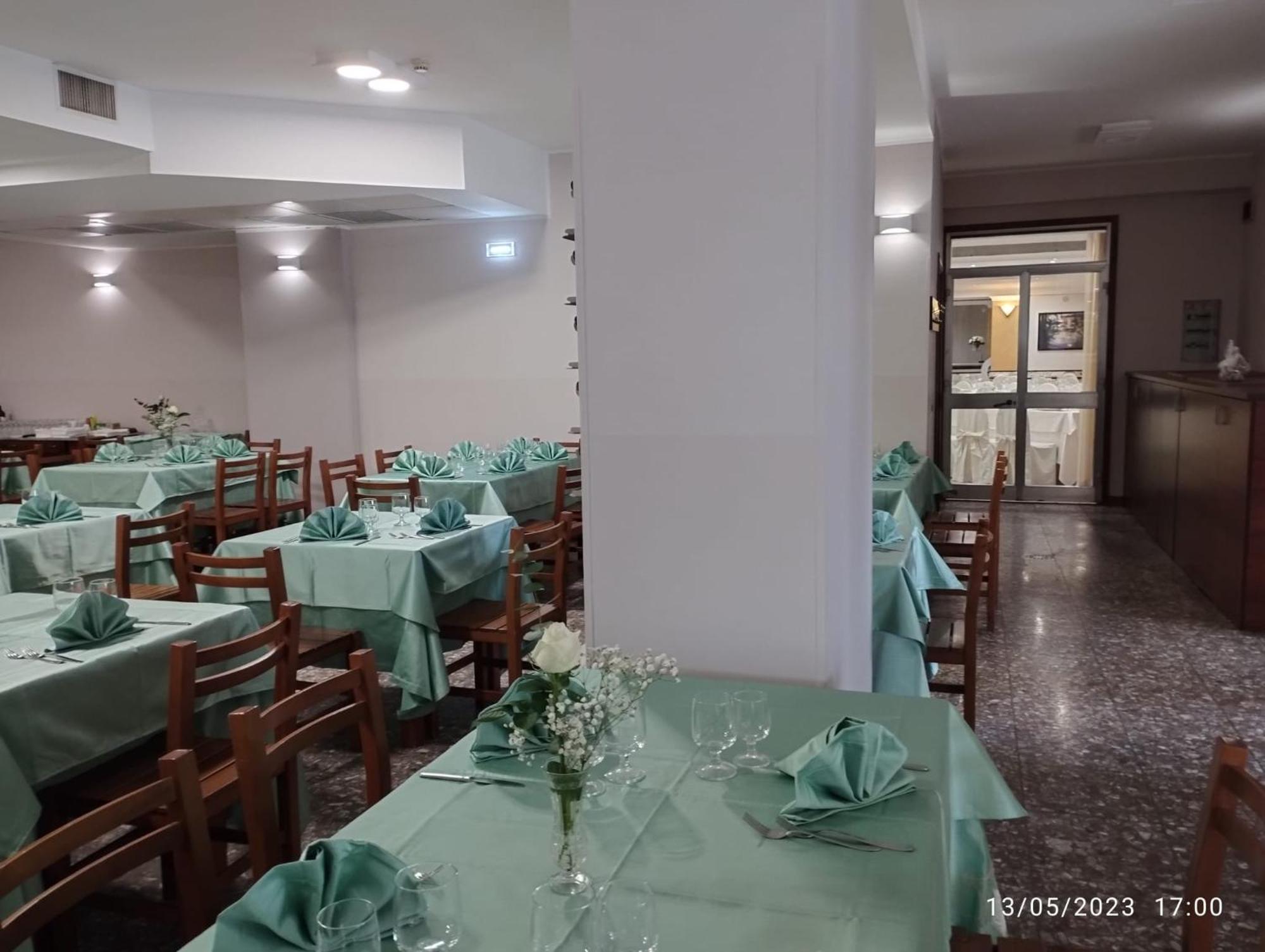 Hotel Ristorante San Giovanni 法勒纳 外观 照片