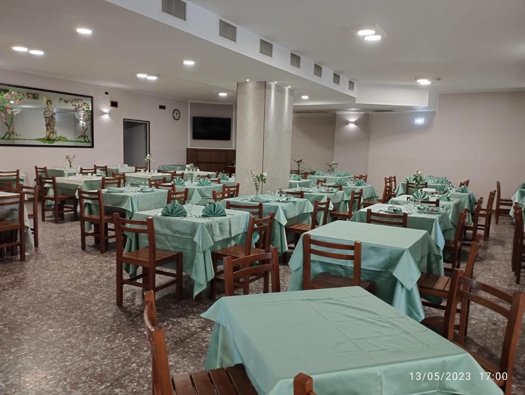 Hotel Ristorante San Giovanni 法勒纳 外观 照片