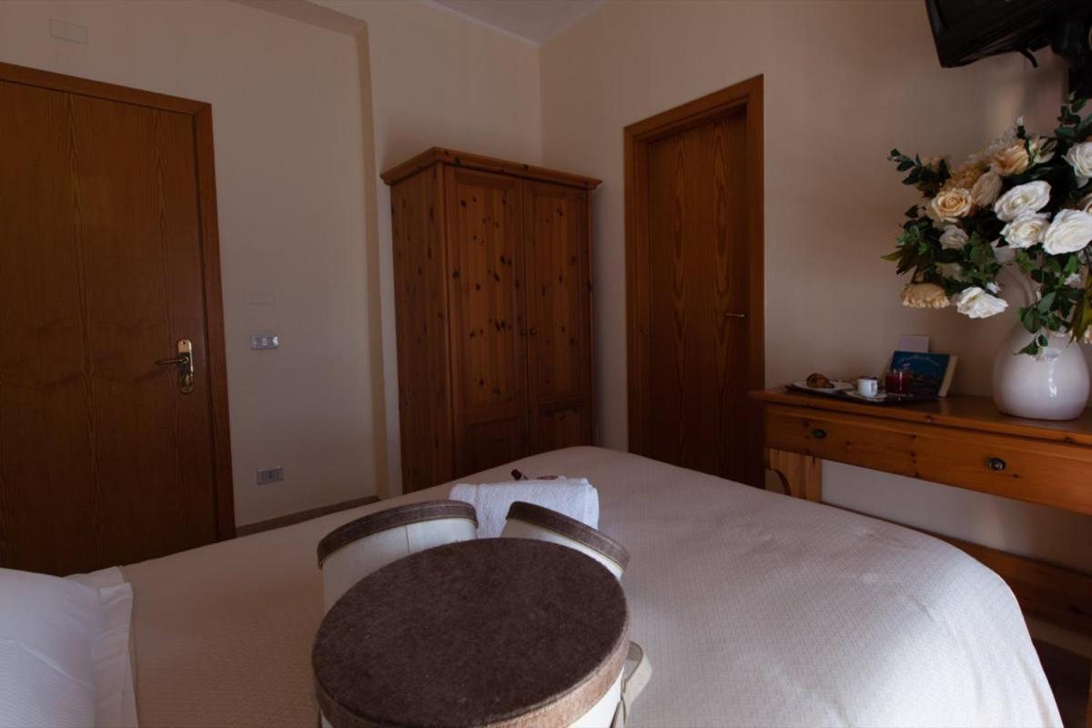 Hotel Ristorante San Giovanni 法勒纳 外观 照片